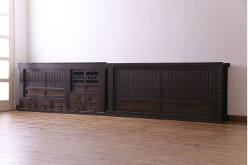 アンティーク家具　古民具・骨董　重ね箪笥　丸桟仕上げの上質な近江水屋箪笥(カップボード、収納棚)