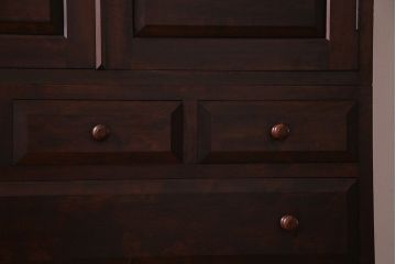中古美品　松本民芸家具　直線的なデザインが美しいD型和タンス(箪笥、チェスト)(定価約54万円)