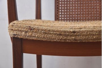 ヴィンテージ家具　北欧ビンテージ　G-PLAN(ジープラン)　メッシュバックのアームチェア(ダイニングチェア、椅子)(2)