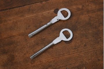 レトロ家具　昭和レトロ　リメイク　オープンラックの脚付ローボード(リビングボード)(2)
