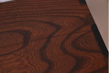 アンティーク家具　和製アンティーク　上手物!三方欅材　杢目の美しさと重厚な金具が目を惹く松本帳場箪笥(時代箪笥、引き出し、戸棚)