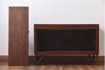 アンティーク家具　リメイク　天板黒柿材　独特な杢目が魅力の鉄脚ローボード(戸棚、リビングボード)