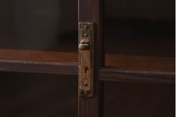 アンティーク家具　リメイク　天板黒柿材　独特な杢目が魅力の鉄脚ローボード(戸棚、リビングボード)