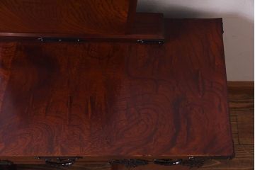 中古　岩谷堂箪笥　スツール付き　金具の装飾が見事な三面鏡(鏡台、ドレッサー)