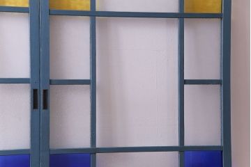 昭和初期　ペイント建具　色ガラスがアクセントになったペイントガラス戸2枚セット(引き戸、建具)