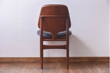北欧家具　イギリスビンテージ　Elliotts Of Newbury(EoN)　ミッドセンチュリーなダイニングチェア・ブラック(イス、椅子)(1)