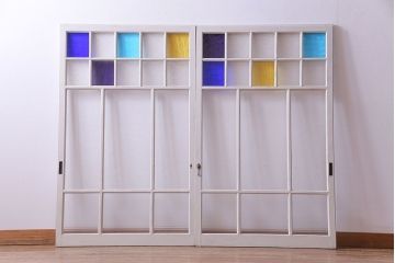 ペイント家具　色ガラス入り　爽やかな色味の遊び心溢れるガラス戸(窓、建具、引き戸、格子戸)2枚組