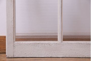 ペイント家具　色ガラス入り　爽やかな色味の遊び心溢れるガラス戸(窓、建具、引き戸、格子戸)2枚組