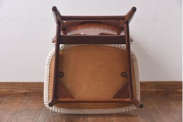 北欧家具　イギリスビンテージ　Elliotts Of Newbury(EoN)　ミッドセンチュリーなダイニングチェア・ホワイト(イス、椅子)(1)