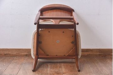 北欧家具　イギリスビンテージ　Elliotts Of Newbury(EoN)　ミッドセンチュリーなダイニングチェア・ホワイト(イス、椅子)(2)