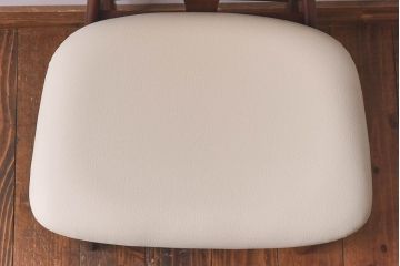 北欧家具　イギリスビンテージ　Elliotts Of Newbury(EoN)　ミッドセンチュリーなダイニングチェア・ホワイト(イス、椅子)