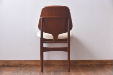 北欧家具　イギリスビンテージ　Elliotts Of Newbury(EoN)　ミッドセンチュリーなダイニングチェア・ホワイト(イス、椅子)