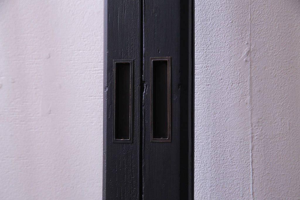 ペイント家具　色ガラス入り　モダンな雰囲気を演出するガラス戸(窓、建具、引き戸、格子戸)3枚組