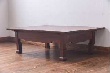 アンティーク家具　大正昭和初期　天板栗材一枚板　脚のデザインがユニークな座卓(ちゃぶ台、ローテーブル、センターテーブル)