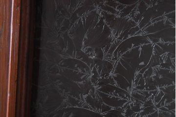 昭和レトロ　両開き　結霜ガラス入り!シンプルな木製アンティークドア(扉)2枚1対(1)