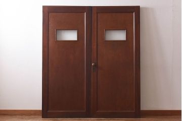 昭和レトロ　両開き　結霜ガラス入り!シンプルな木製アンティークドア(扉)2枚1対(1)