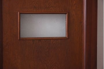 昭和レトロ　両開き　結霜ガラス入り!シンプルな木製アンティークドア(扉)2枚1対(1)