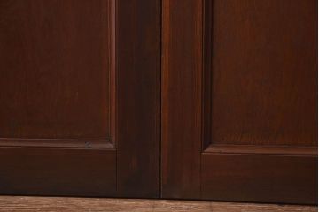 昭和レトロ　両開き　結霜ガラス入り!シンプルな木製アンティークドア(扉)2枚1対(1)