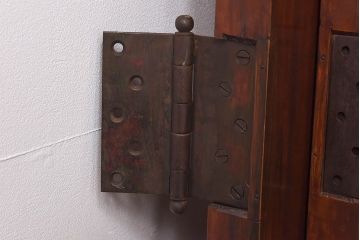 昭和レトロ　両開き　結霜ガラス入り!シンプルな木製アンティークドア(扉)2枚1対(1)