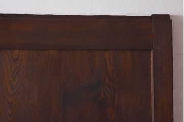 和製アンティーク　美品!　総栗材　個性的な金具の意匠が目を惹く蔵戸(建具、引き戸、玄関戸)