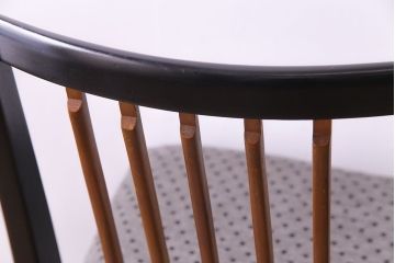 ヴィンテージ家具　イギリスビンテージ　シンプルな中に個性が光るチェア(ダイニングチェア、イス、椅子)(R-030152)(1)