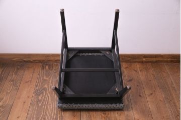 ヴィンテージ家具　イギリスビンテージ　シンプルな中に個性が光るチェア(ダイニングチェア、イス、椅子)(R-030154)(3)