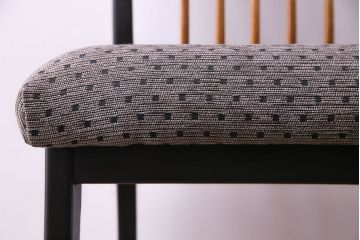 ヴィンテージ家具　イギリスビンテージ　シンプルな中に個性が光るチェア(ダイニングチェア、イス、椅子)(R-030155)