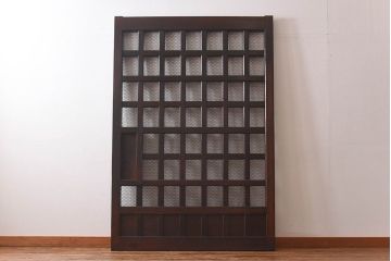 和製アンティーク　ケヤキ・樺材　存在感のある金網格子蔵戸(引き戸、建具、玄関戸)