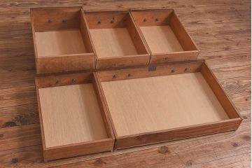 レトロ家具　昭和レトロ　ナラ材製　古い木の落ち着いた雰囲気が魅力の薄型デスク(片袖机、在宅ワーク、在宅用作業台、ワークデスク)