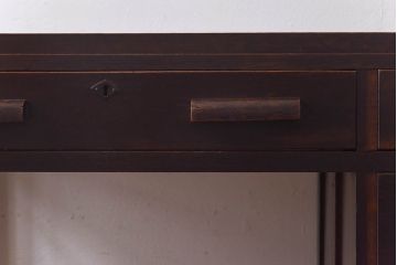 レトロ家具　昭和レトロ　栓材　古い木の質感が味わい深い小振りな片袖机(ワークデスク、在宅ワーク、在宅用、学習机)