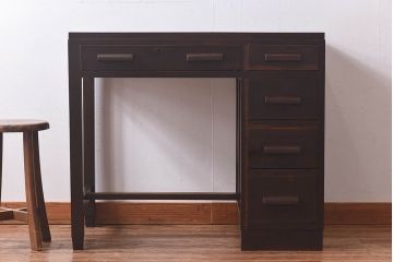 レトロ家具　昭和レトロ　栓材　古い木の質感が味わい深い小振りな片袖机(ワークデスク、在宅ワーク、在宅用、学習机)