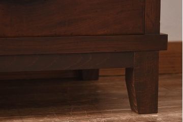 昭和レトロ　前面ケヤキ材　ラフジュオリジナルガラス　花模様のカットガラスが可愛らしいリメイク戸棚(ローボード、テレビボード、収納棚)