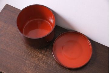 アンティーク雑貨　和製アンティーク　ケヤキ材刳り貫き　漆塗りが美しいおひつ(飯櫃)