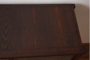 レトロ家具　昭和レトロ　前面ケヤキ　結霜ガラス　繊細な組子が上品な印象の戸棚(食器棚、収納棚)