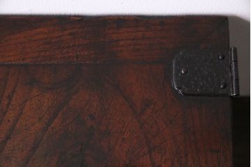 アンティーク雑貨　和製アンティーク　ケヤキ材　古い質感の金具が目を惹く硯箱(小引き出し、小物入れ、木箱)