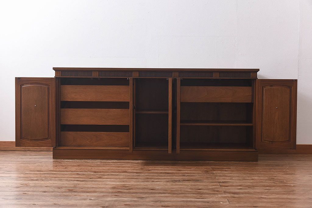 中古　DREXEL HERITAGE(ドレクセルヘリテイジ)　Triune(トライユン)　クリデンザ キャビネット(クレデンザ、サイドボード、リビングボード)(定価約66万円)(1)