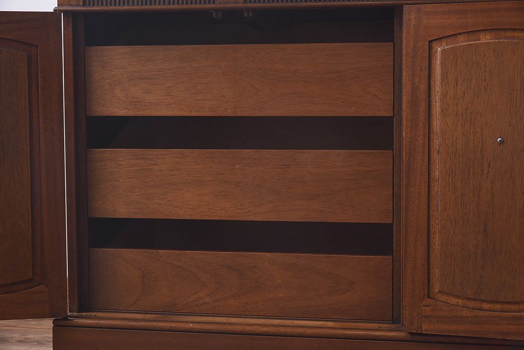 中古　DREXEL HERITAGE(ドレクセルヘリテイジ)　Triune(トライユン)　クリデンザ キャビネット(クレデンザ、サイドボード、リビングボード)(定価約66万円)(1)