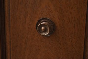 中古　DREXEL HERITAGE(ドレクセルヘリテイジ)　Triune(トライユン)　クリデンザ キャビネット(クレデンザ、サイドボード、リビングボード)(定価約66万円)(1)