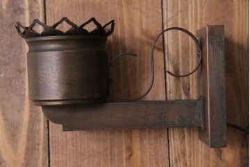 【I様ご成約済】昭和レトロ　オイルランプ風のおしゃれなウォールライト(壁掛け照明)