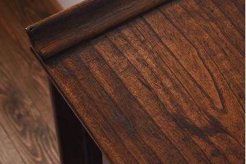 アンティーク家具　古民具・骨董　上手物　黒柿のクジャク杢が美しい指物の茶箪笥(収納棚、戸棚)