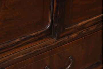 アンティーク家具　古民具・骨董　上手物　黒柿のクジャク杢が美しい指物の茶箪笥(収納棚、戸棚)