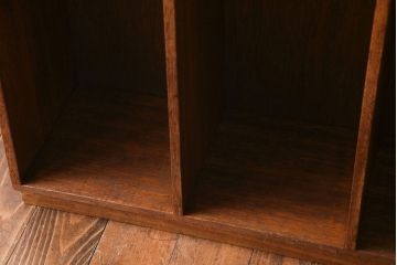 レトロ家具　幼稚園で使われていたレトロな魅力あふれるロッカー・3列(オープンラック、収納棚)(1)