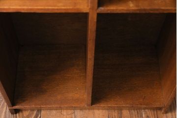 レトロ家具　幼稚園で使われていたレトロな魅力あふれるロッカー・2列(オープンラック、収納棚)