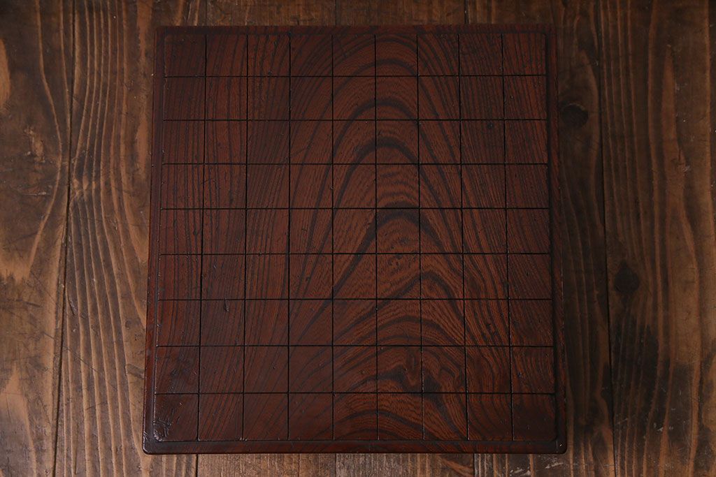 アンティーク雑貨　和製アンティーク　極厚!はっきりとした木目が印象的な総ケヤキ材の将棋盤(飾り台)