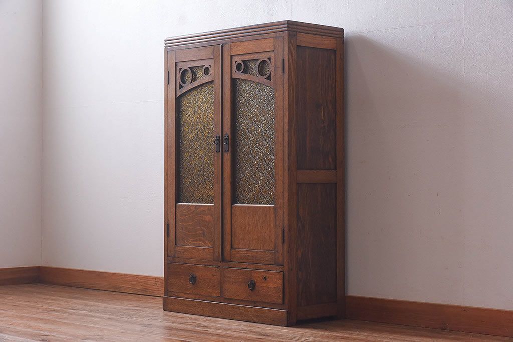 アンティーク家具　大正ロマン　当時物色ガラス　モダンな扉のデザインが目を惹く本箱(収納棚、キャビネット)