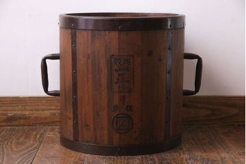 アンティーク雑貨　味わい深い和の雰囲気が楽しめる斗棒付き一斗枡(升、マス)