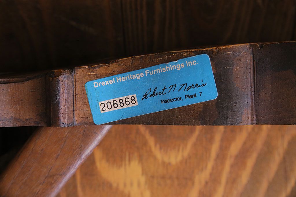 中古　DREXEL HERITAGE(ドレクセルヘリテイジ)　old continent(オールドコンチネント)　高級感漂うダイニングチェア(サイドチェア、イス)(定価約28万円)(2)