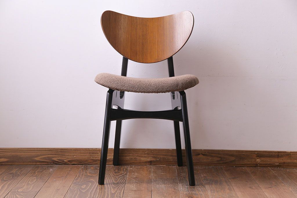 ヴィンテージ家具　G-PLAN　北欧ビンテージ　BB(Black&Brass)シリーズ　バタフライチェア(ダイニングチェア)(2)