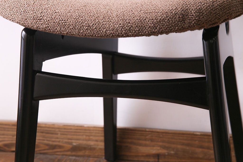 ヴィンテージ家具　G-PLAN　北欧ビンテージ　BB(Black&Brass)シリーズ　バタフライチェア(ダイニングチェア)(2)