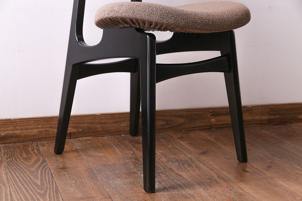 ヴィンテージ家具　G-PLAN　北欧ビンテージ　BB(Black&Brass)シリーズ　バタフライチェア(ダイニングチェア)(2)